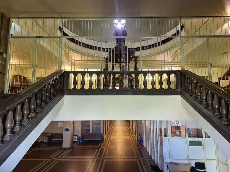 Audio Guide for Museum Paleontology and Historical Geology - Finding the museum inside Sofia University