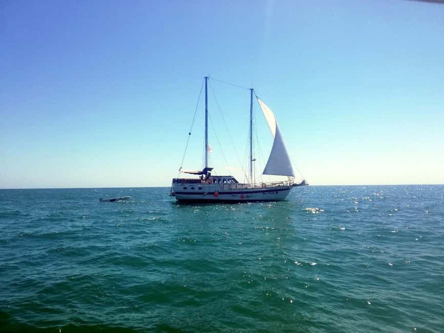 Balchik: 4-Hour Black Sea Cruise With Lunch and Drinks - Key points to know before sailing