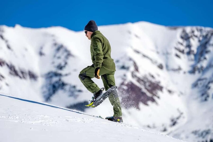 Bansko: Snowshoe and Poles Rental - Clothing and gear for Bansko’s cold weather