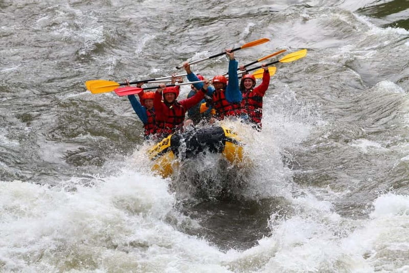 Blagoevgrad: Rafting on Struma River - Getting ready in full river gear