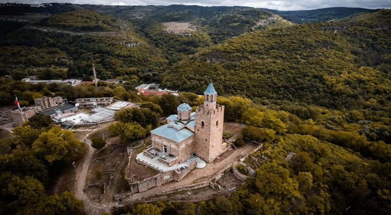 Bucharest DayTrip to Veliko Tarnovo:PREMIUM TOUR small group - The four-hour ride from Bucharest