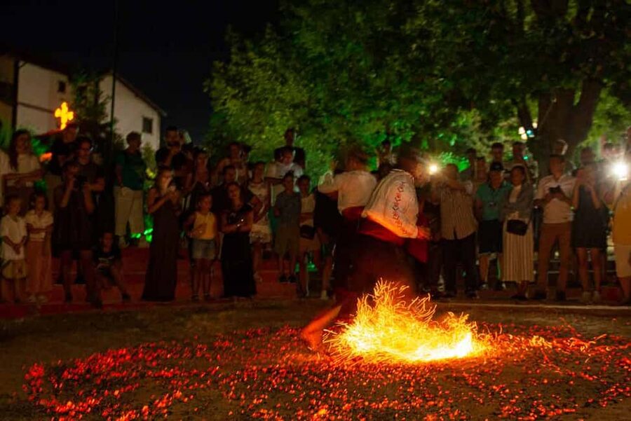 Bulgarian Village Folklore Show with Dinner - Dinner, wine, and the question of value