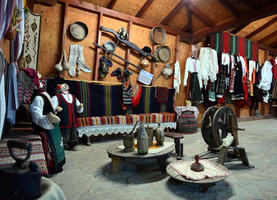 Bulgarian Village Folklore Show with Dinner - Folk costumes, modern dance, and joining the stage