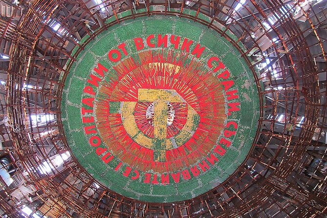Buzludzha, Shipka Monument of Freedom, Shipka Memorial Church & Golyama Kosmatka - The private vehicle and the pace of the day