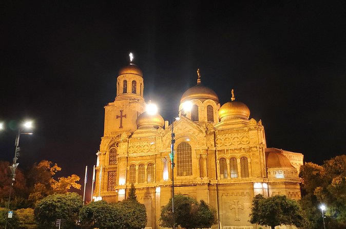Cathedral of the Assumption of the Virgin Self-Guided - Stop three: the Sea Garden in 45 minutes