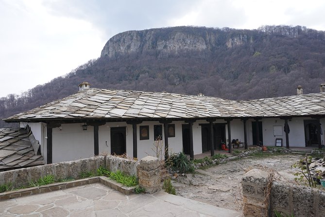 Day Tour: God's eyes cave, Saeva dupka cave & Glozehne monastery - Timing, pickup, and the shape of the day