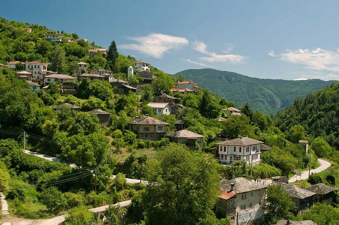 Day trip to The Marvelous Bridges and the unique Rhodope cuisine - Who should book this experience?