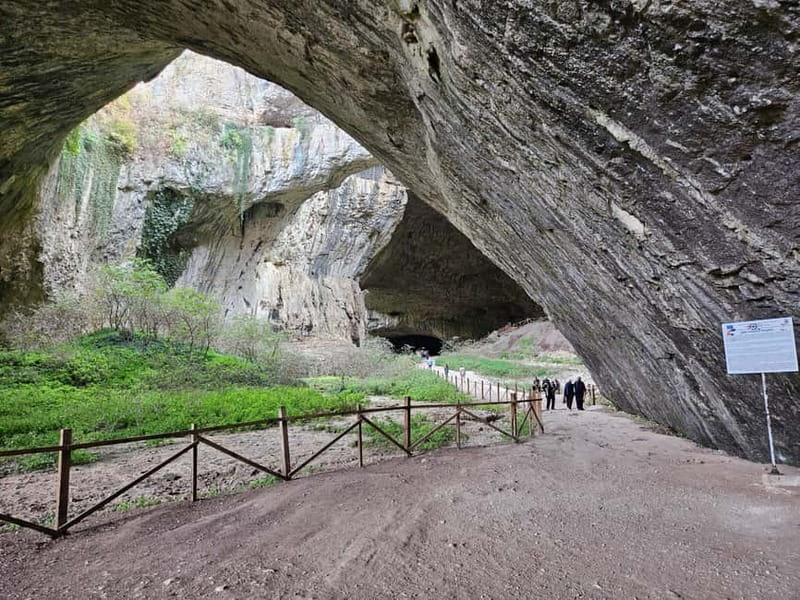 Devetaki, Krushuna & Lovech Tour - Lunch with Bulgarian food, if you choose it