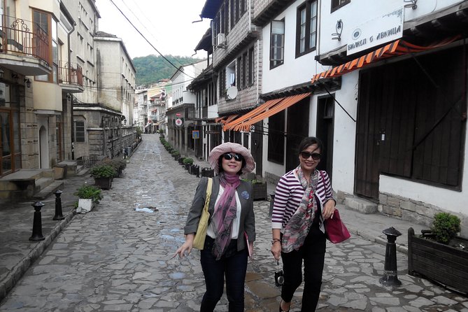 Discover Veliko Tarnovo at Your Pace: Private or Self-guided tour - What the guide adds, and what self-guided means