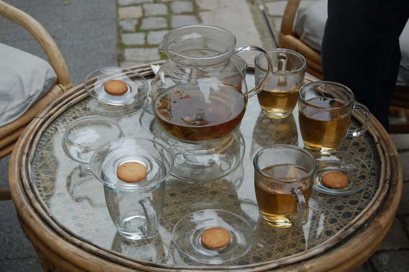 Food Walk Plovdiv: Bulgarian Food and Culture Tour - Honey, halva, and the sweet side of the walk