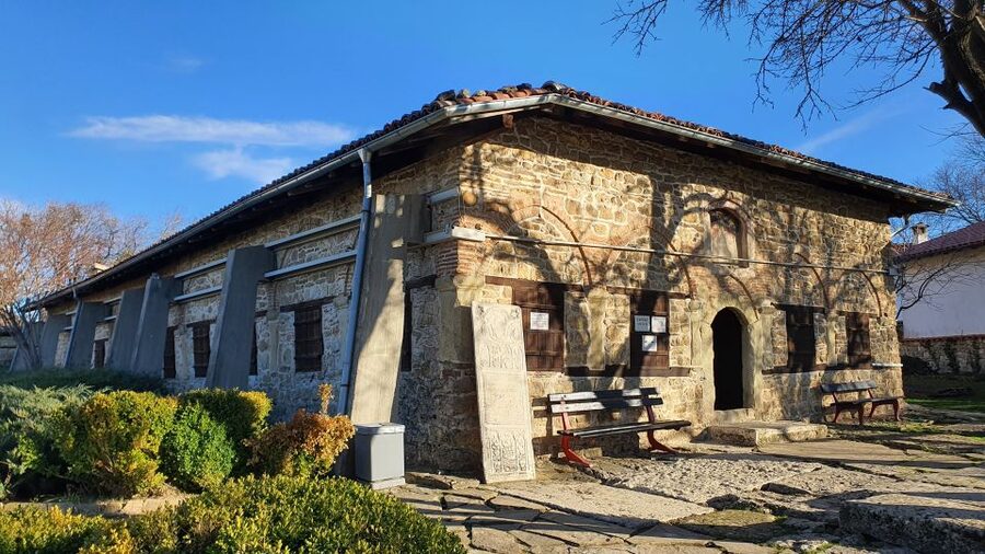 From Bucharest: Bulgaria 1-Day Tour - A quick look at Arbanasi village