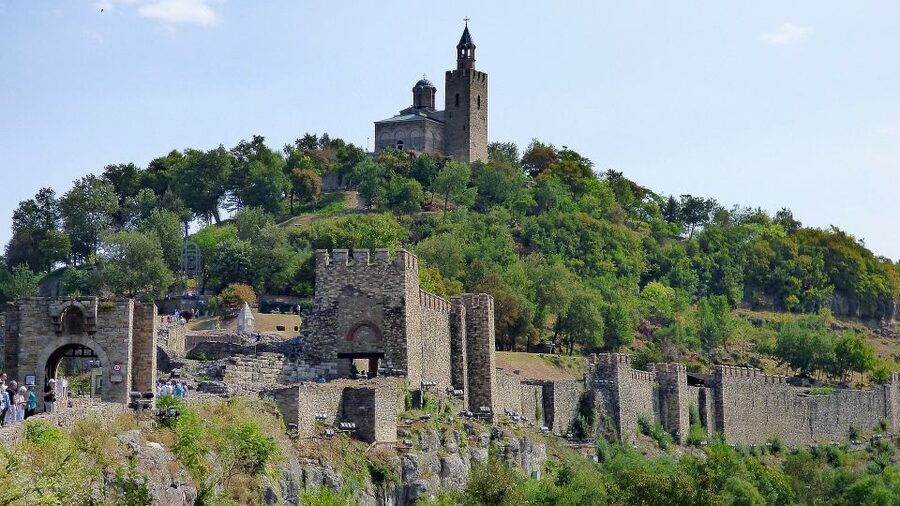 From Bucharest: Day Trip to Medieval Marvels of Bulgaria - The essential facts at a glance