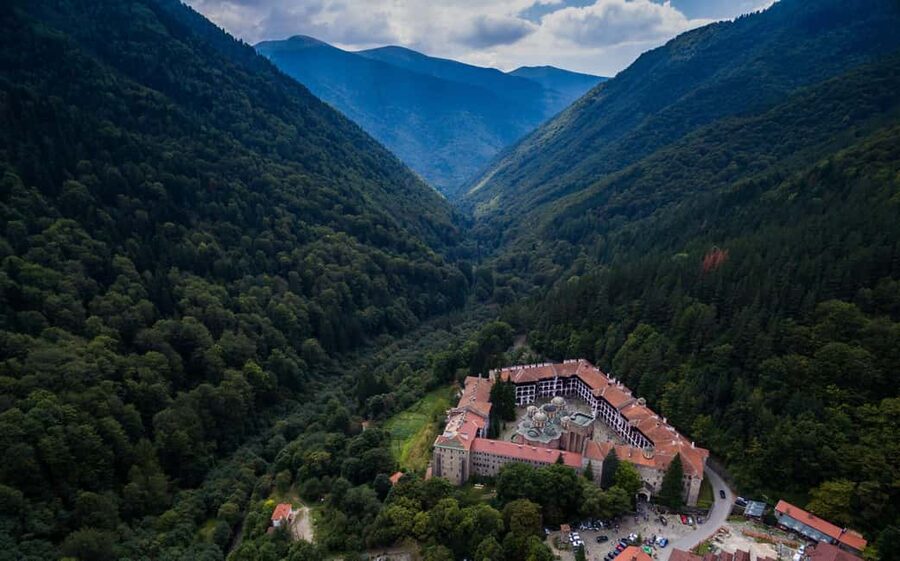 From Sofia: Plovdiv and Rila Monastery tour in one day - Lunch Means Fast, Portable, and Practical