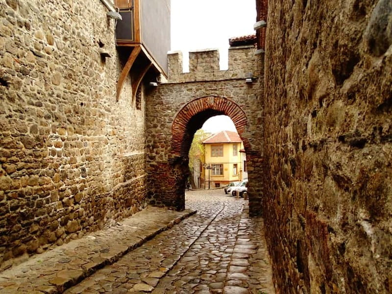 From Sofia: Plovdiv with audio guide + free pick-up - The guides and the human side of the trip
