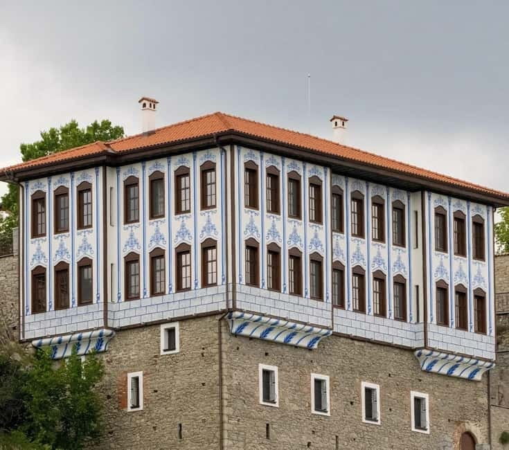 From Sofia: Small Group Guided Tour of Plovdiv's Highlights - Live guide or cloud audio guide?