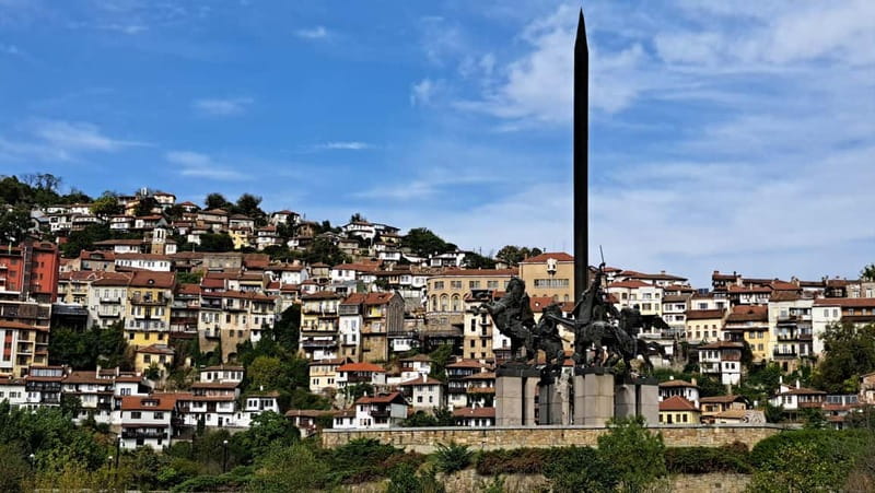 From Sofia: Veliko Tarnovo and Arbanasi Tour with Transfer - Why Veliko Tarnovo makes a strong day trip from Sofia