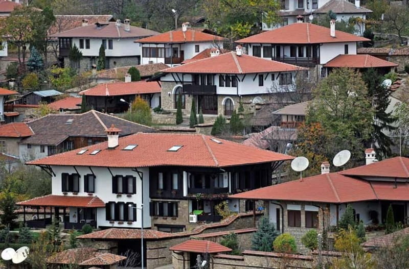 From Sofia: Veliko Tarnovo and Arbanasi - Arbanasi and its old churches