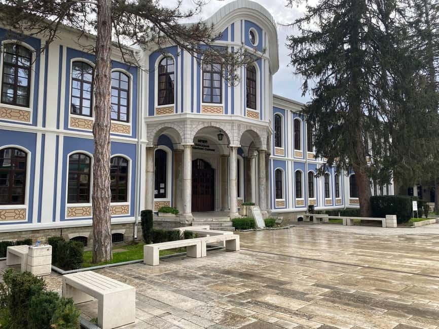 From Sofia: Veliko Tarnovo Day Tour - Lunch and two hours to set your own pace