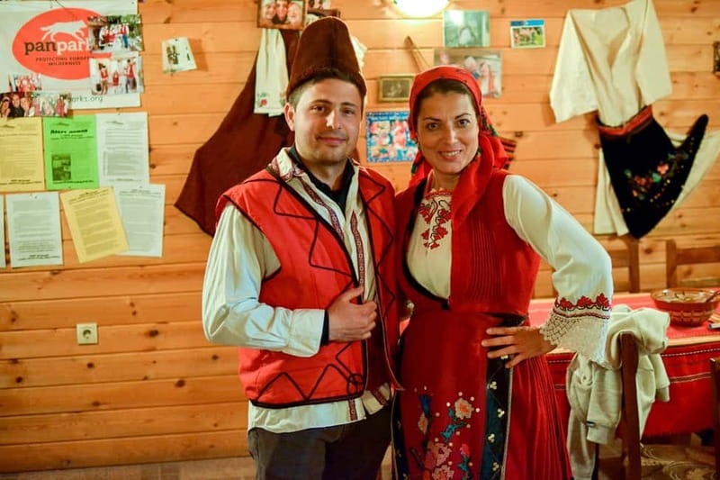 Gorno Draglishte: Local Folklore Experience w/ Food Tasting - Arriving in Gorno Draglishte from Bansko