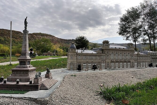 Guide and Entrance for the Mini Bulgaria Park near Veliko Tarnovo - Walking through the park near Veliko Tarnovo