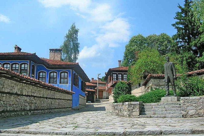 Koprivshtica Day Tour from Sofia - Oslekov House: the most theatrical first stop