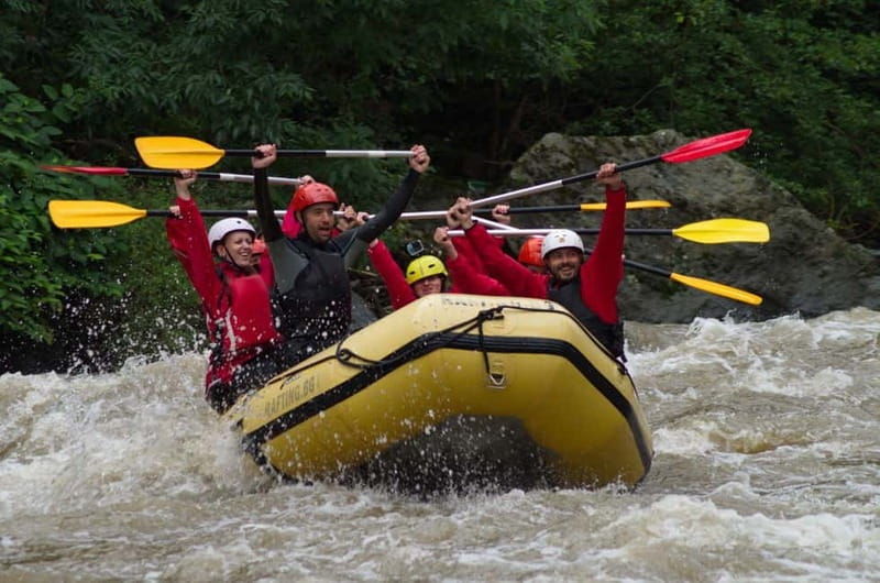 Lakatnik: Rafting on Iskar River - About 2.5 hours on the Iskar River