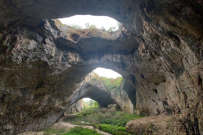Lovech, Devetashka cave and Krushuna waterfalls - Krushuna Waterfalls: two hours among green cascades