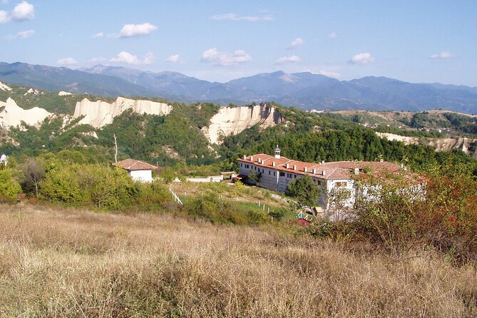 Melnik Wine Tasting tour from Sofia - Villa Melnik, the modern tasting finale