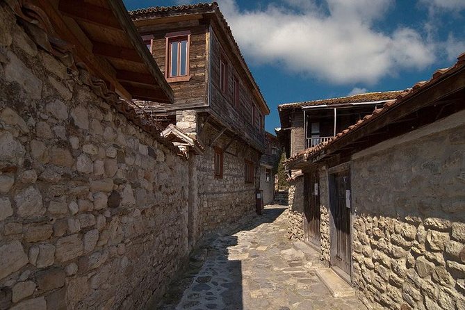 Nessebar: Audio Guide Tour Nessebar with visit to the Winery - Starting at the Statue of St. Nicholas