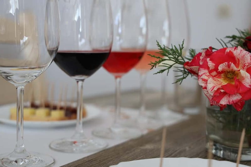 Nessebar: Guided Tour in English with Wine Tasting - Entering Nessebar’s old town
