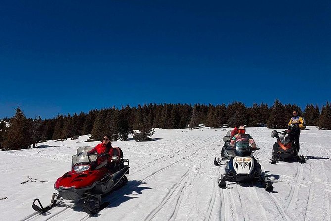 Pamporovo Ultimate Snowmobile Experience - The guide setup is the real safety feature