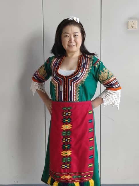 Photos with traditional costumes in Sofia - Choosing A Costume From Different Regions