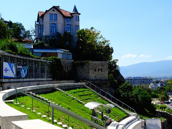 Plovdiv and Thracia Valley with Wine Tasting - Guides, group size, and the feel of the day
