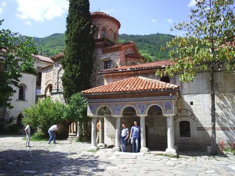 Plovdiv: Bachkovo Monastery, Asen Fortress, & Bridges Tour - The guide can shape the whole day
