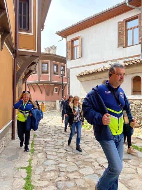 Plovdiv: Old Town Guided Walking Tour & Audioguide & Museum - How the audio guide changes the experience