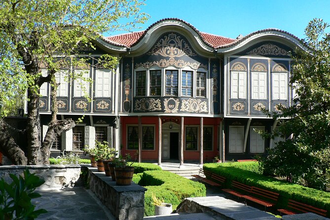 Plovdiv Walking Tour To Old Town And Ancient Roman Landmarks - Djumaya Mosque and the Ottoman chapter