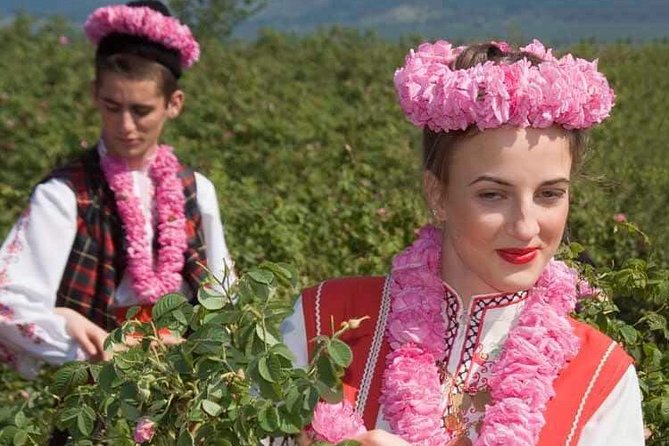 Private Access Rose Festival Kazanlak 05-07.06.2025 - Is $105.28 per person a fair price?