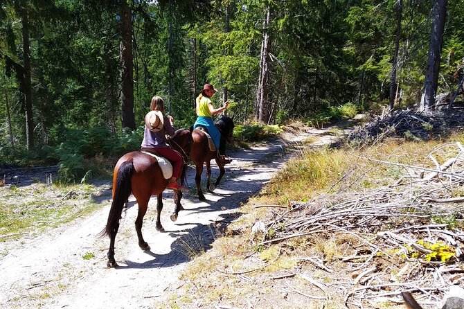 Private Cascades Waterfall Horseback Riding Tour from Smolyan - Key points at a glance