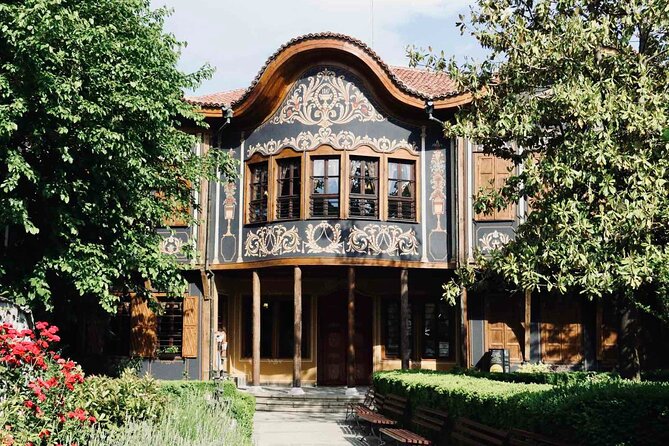Private Day Tour to Plovdiv with Traditional Lunch - Walking Plovdiv’s Old Town for two hours