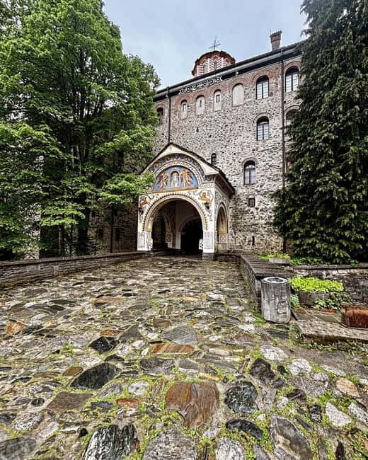 PRIVATE tour:Rila Monastery & Lakes – PRICE up to 6 people! - Leaving Sofia for Rila Monastery