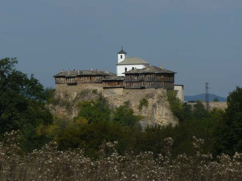 Prohodna, Saeva Dupka Cave and Glozhene Tour from Sofia - The drive from Sofia to Karlukovo