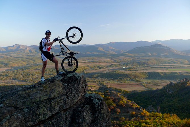 Rent E-Bike in Belogradchik or Vidin - Choosing between a mountain bike and road bike