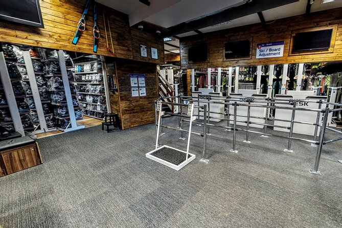 Ski and Snowboard equipment rental in Bansko - Brand choice versus equipment condition
