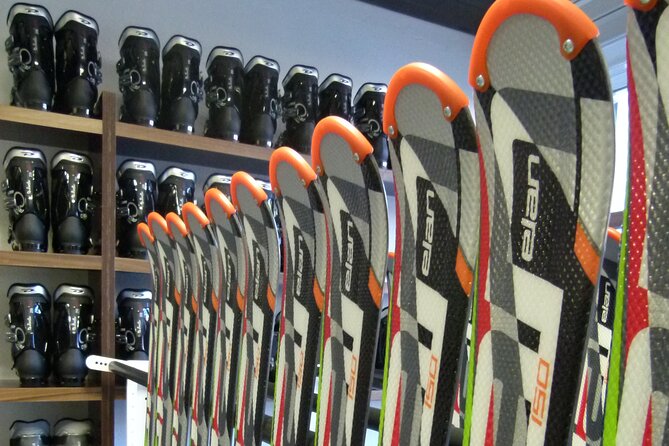 Ski and Snowboard equipment rental in Bansko - Keep the rental separate from ski-school arrangements
