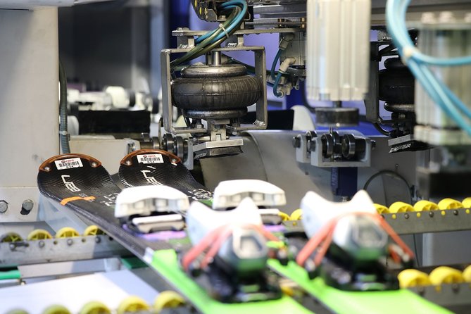 Ski and Snowboard Equipment servicing in Bansko - Price and the value of professional servicing