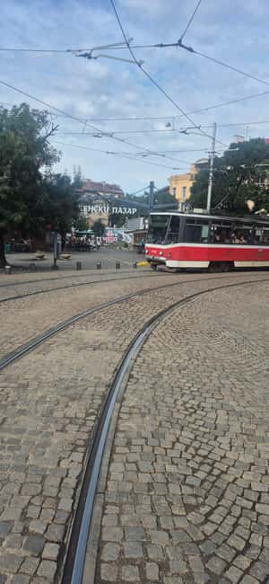 5-Stop Food & Culture Tour by Communist-Era Tram