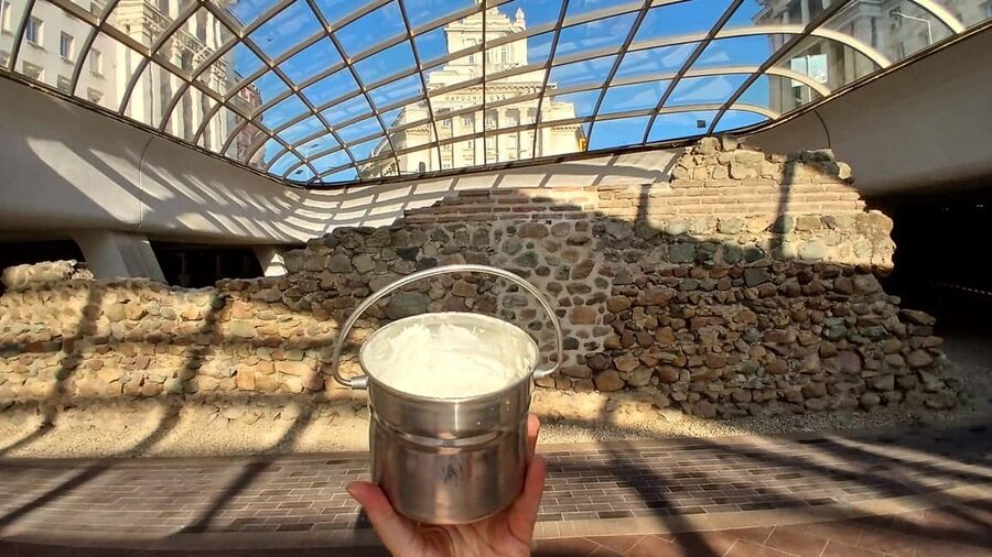 Sofia: Bulgarian Yogurt Tasting in Ancient Ruins - The story behind Lactobacillus bulgaricus