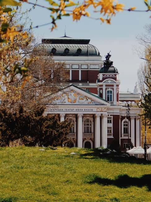 Sofia: City Highlights Sightseeing Walking Tour - Starting beneath Sofia’s golden domes
