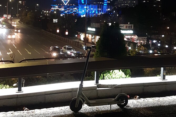 Sofia on an Electric Scooter - Guided Tour - One hour through Borisova Gradina