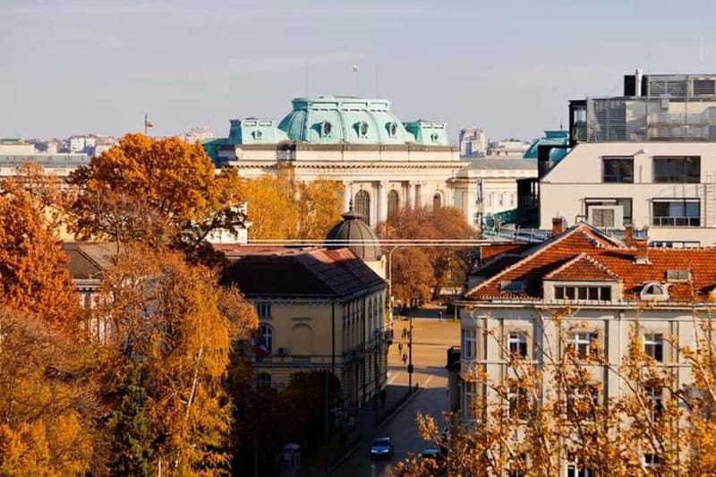 Sofia: Private custom tour with a local guide - Seeing monuments from the outside